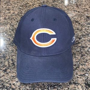 Reebok Chicago Bears hat.